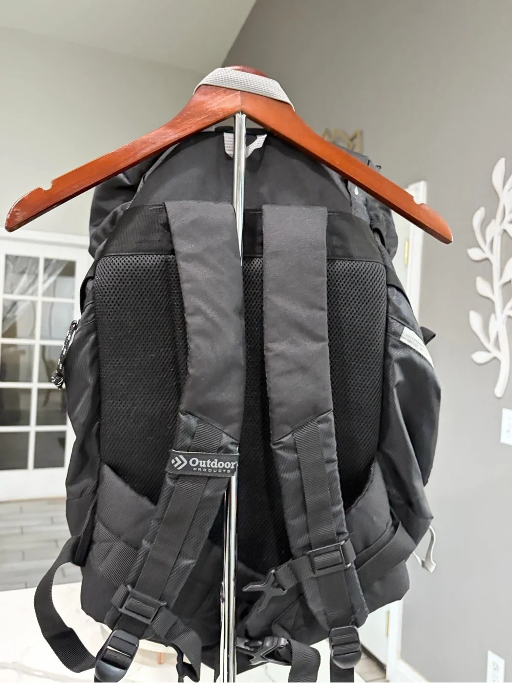 Arrow Black Outdoor Hiking Backpack with Gray Accents